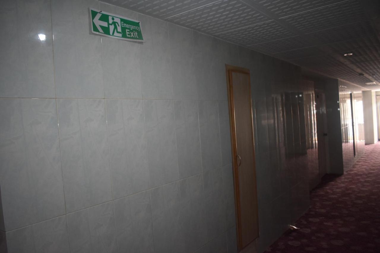 Hotel Sky Inn Rawalpindi Esterno foto