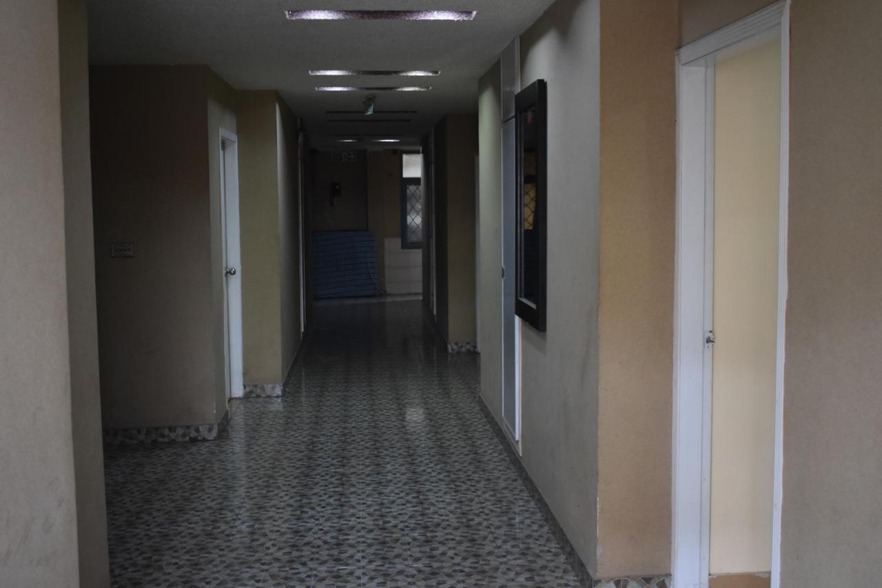 Hotel Sky Inn Rawalpindi Esterno foto